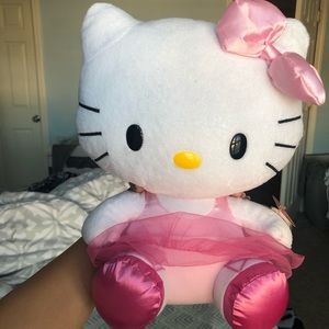 hello kitty stuffed animal